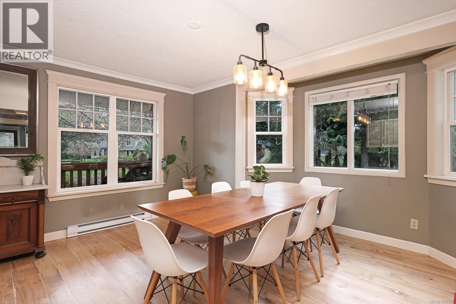 3775 ROY CREEK RD - 5