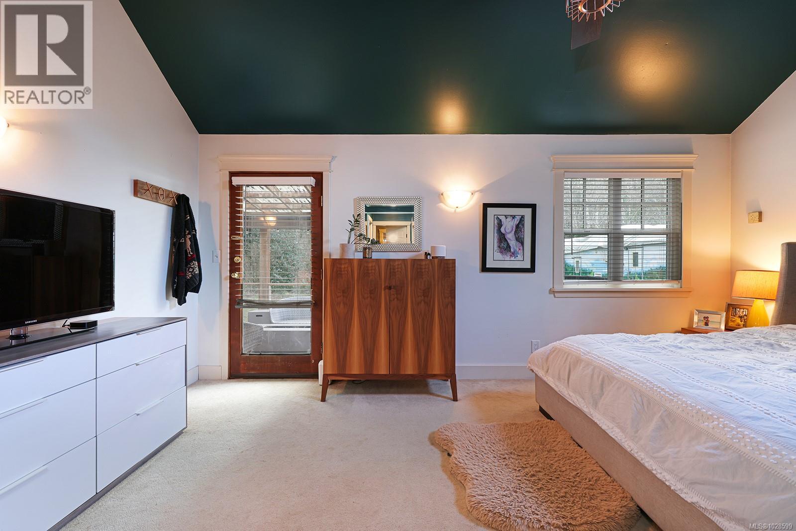 3775 ROY CREEK RD - 16