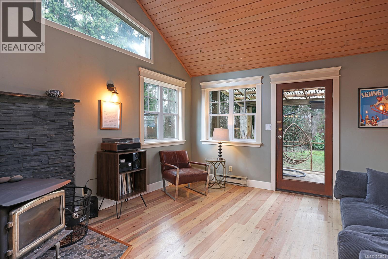 3775 ROY CREEK RD - 10