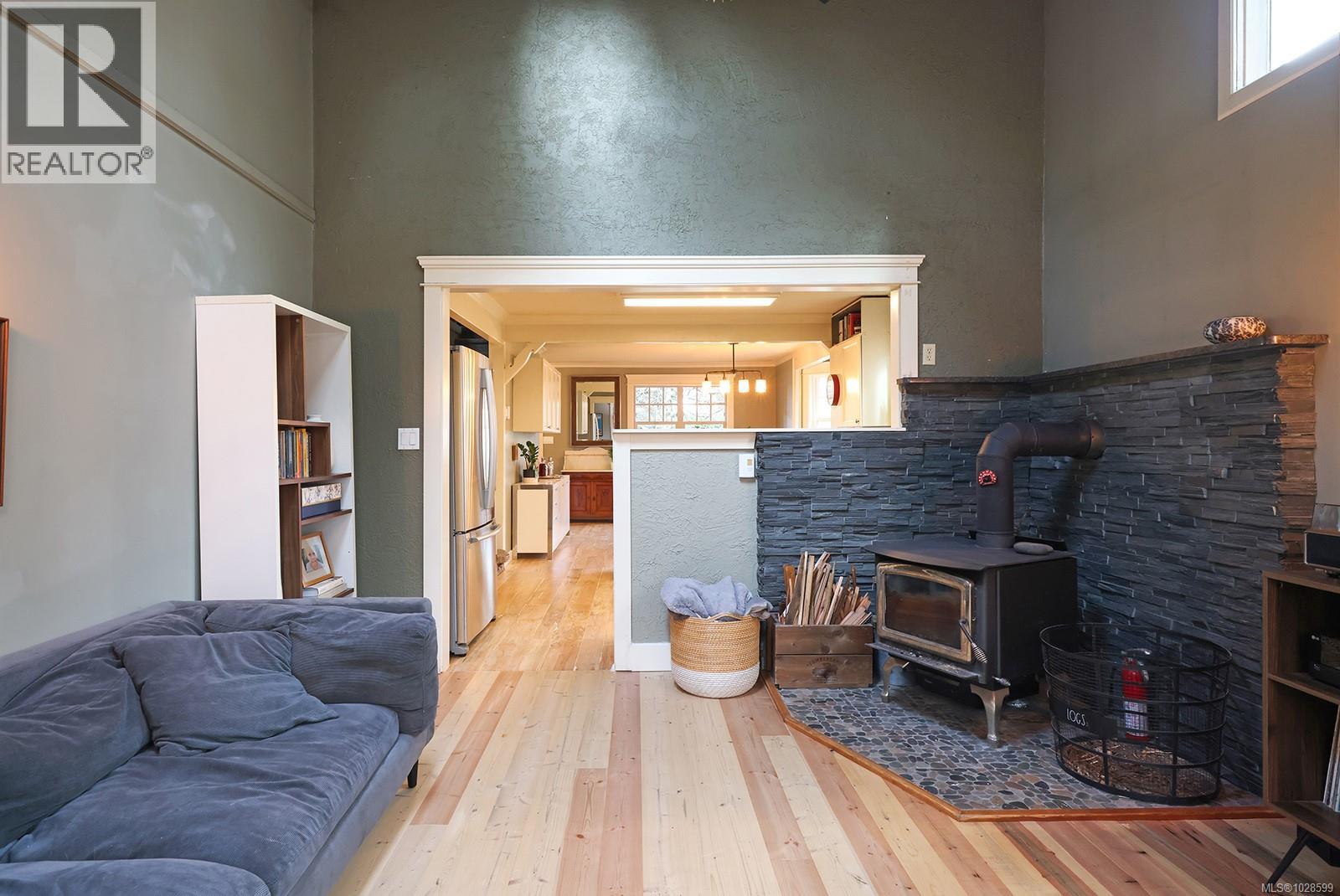 3775 ROY CREEK RD - 11