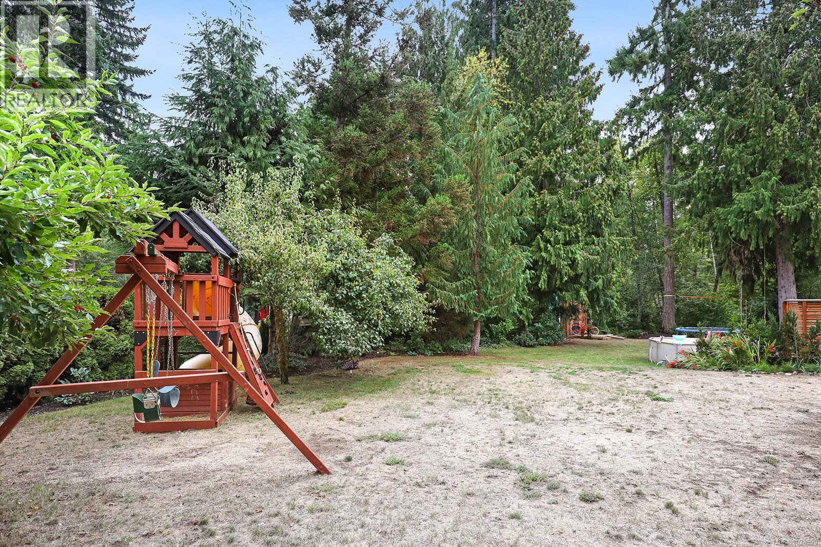 3775 ROY CREEK RD - 32