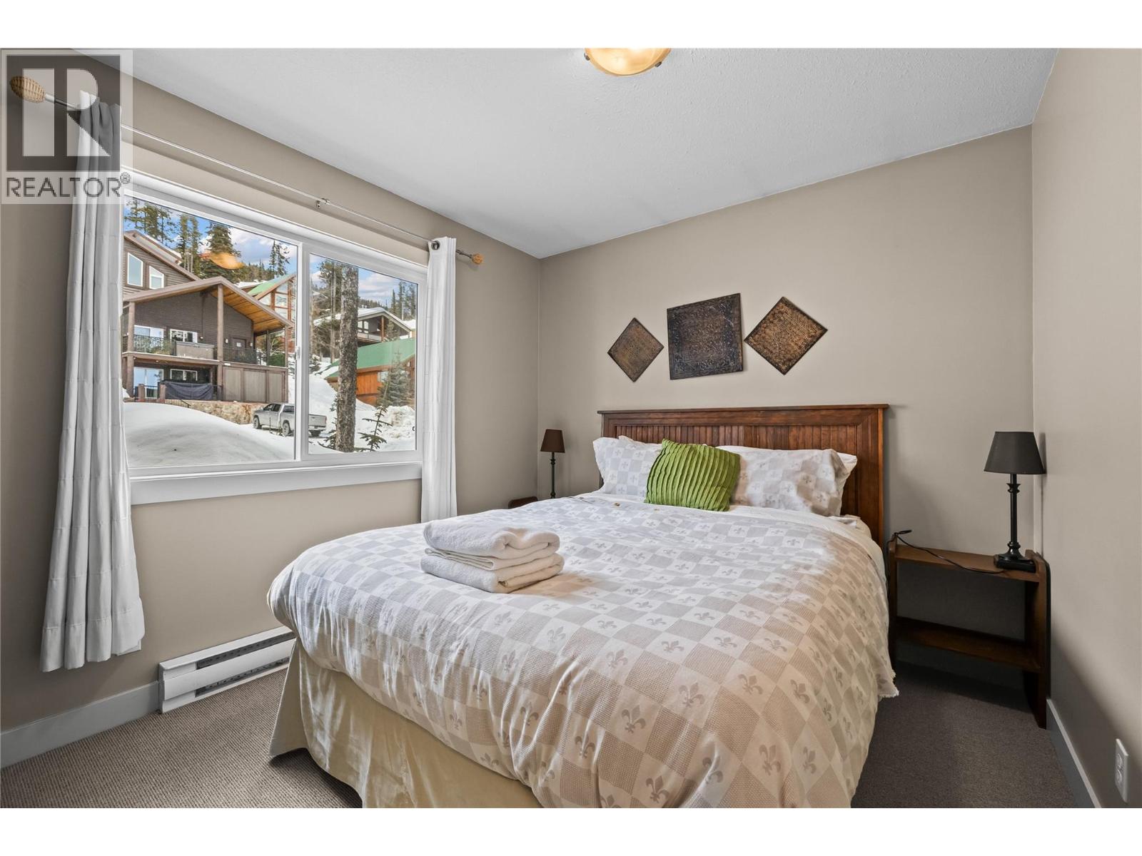 4857 Snow Pines Road, Big White