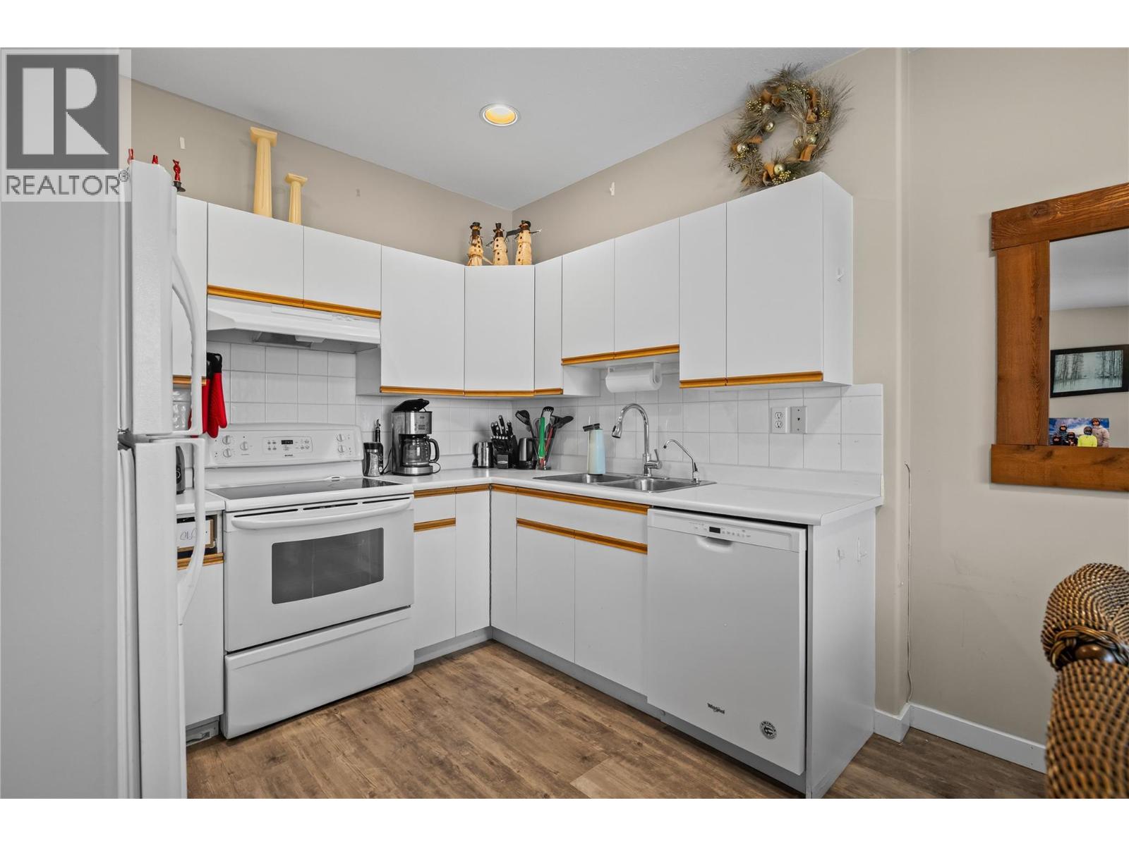 4857 Snow Pines Road, Big White