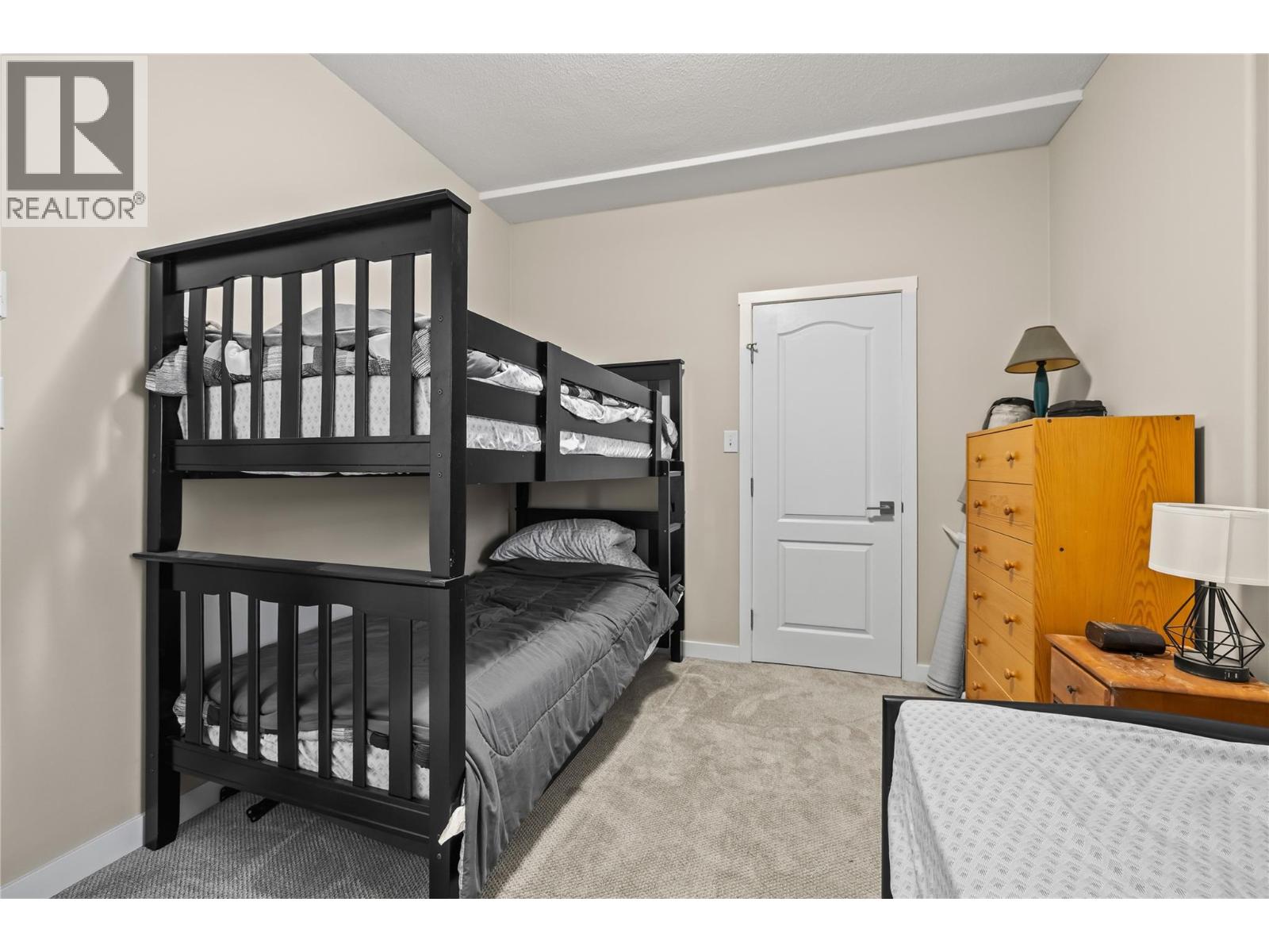 4857 Snow Pines Road, Big White