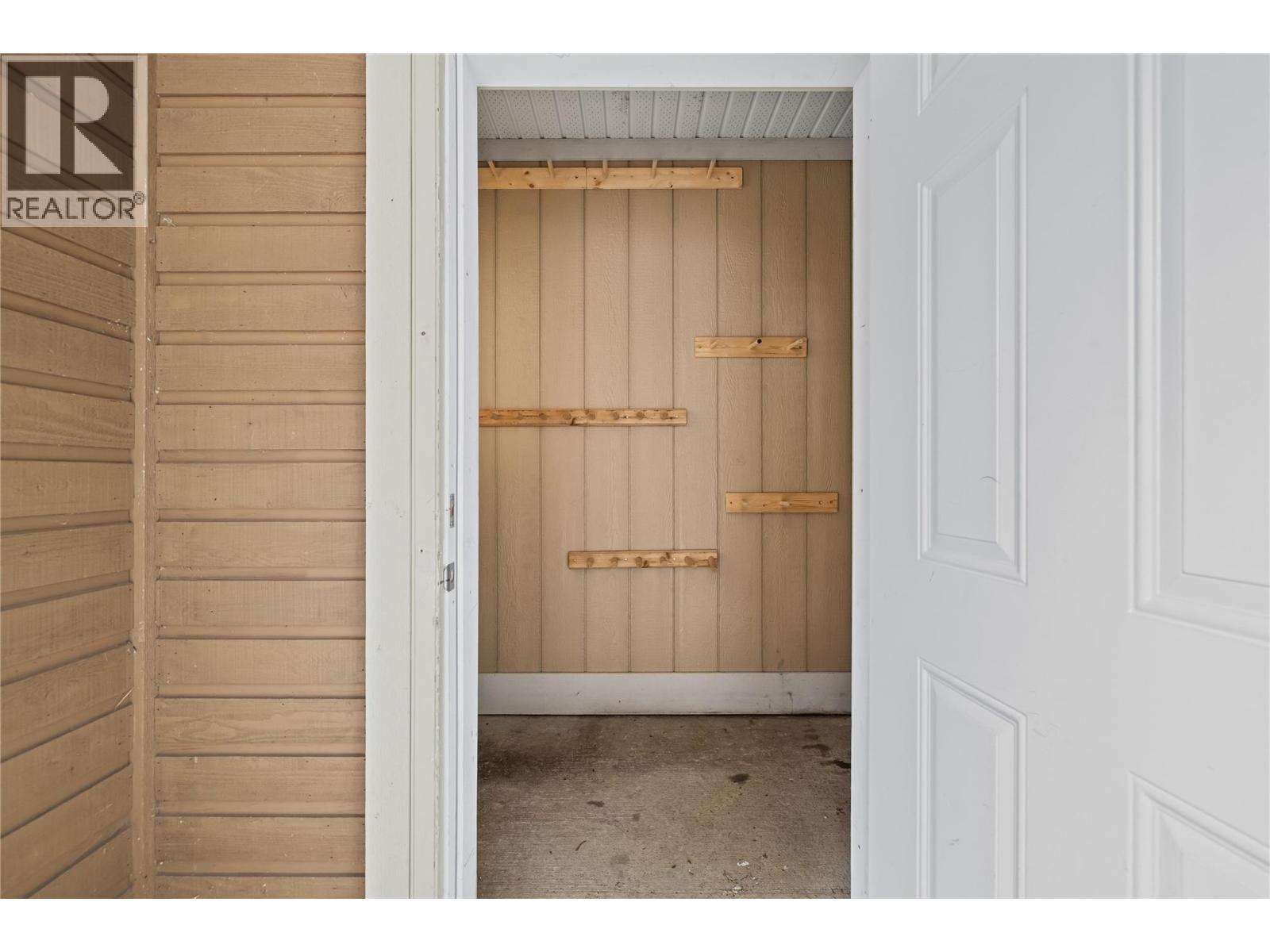 4857 Snow Pines Road, Big White