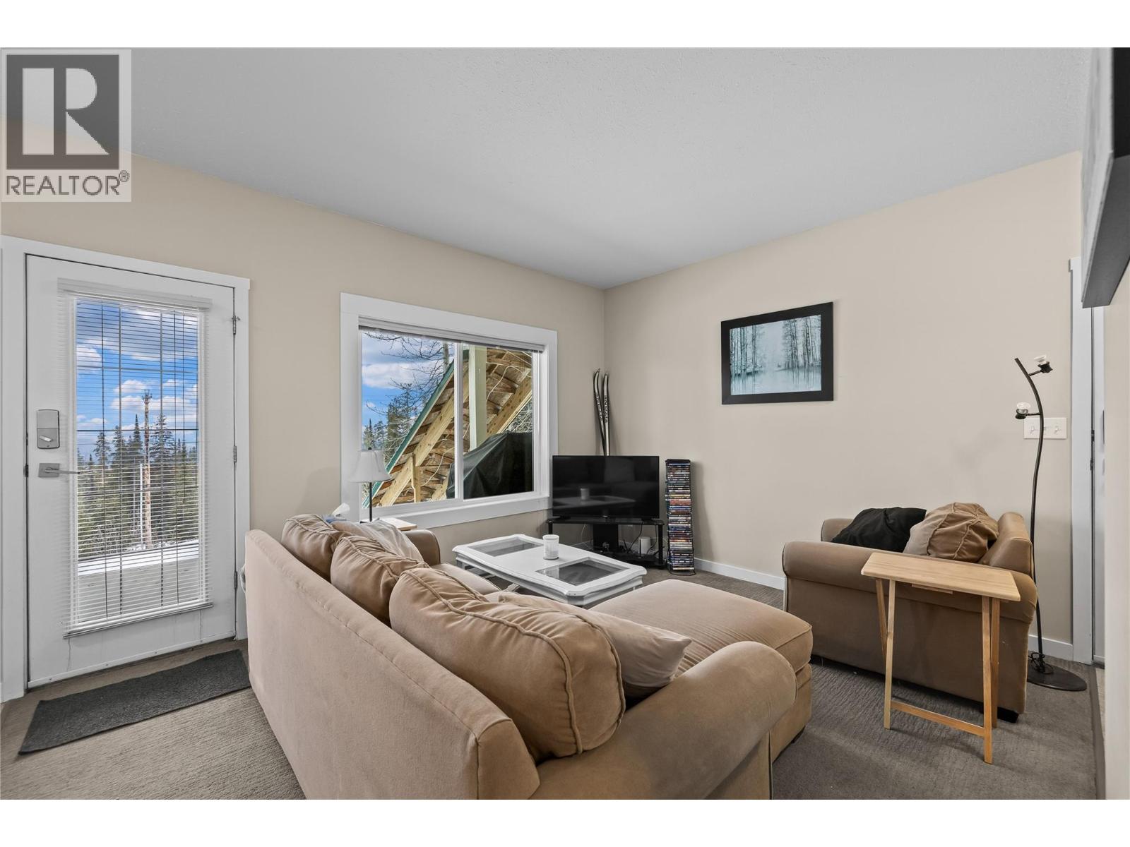 4857 Snow Pines Road, Big White