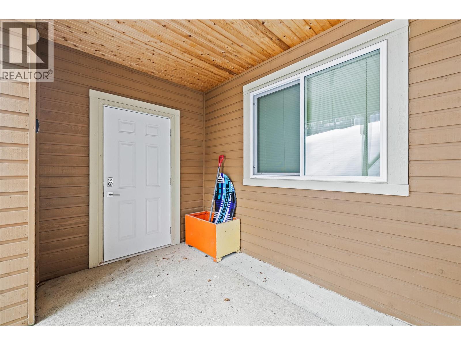 4857 Snow Pines Road, Big White