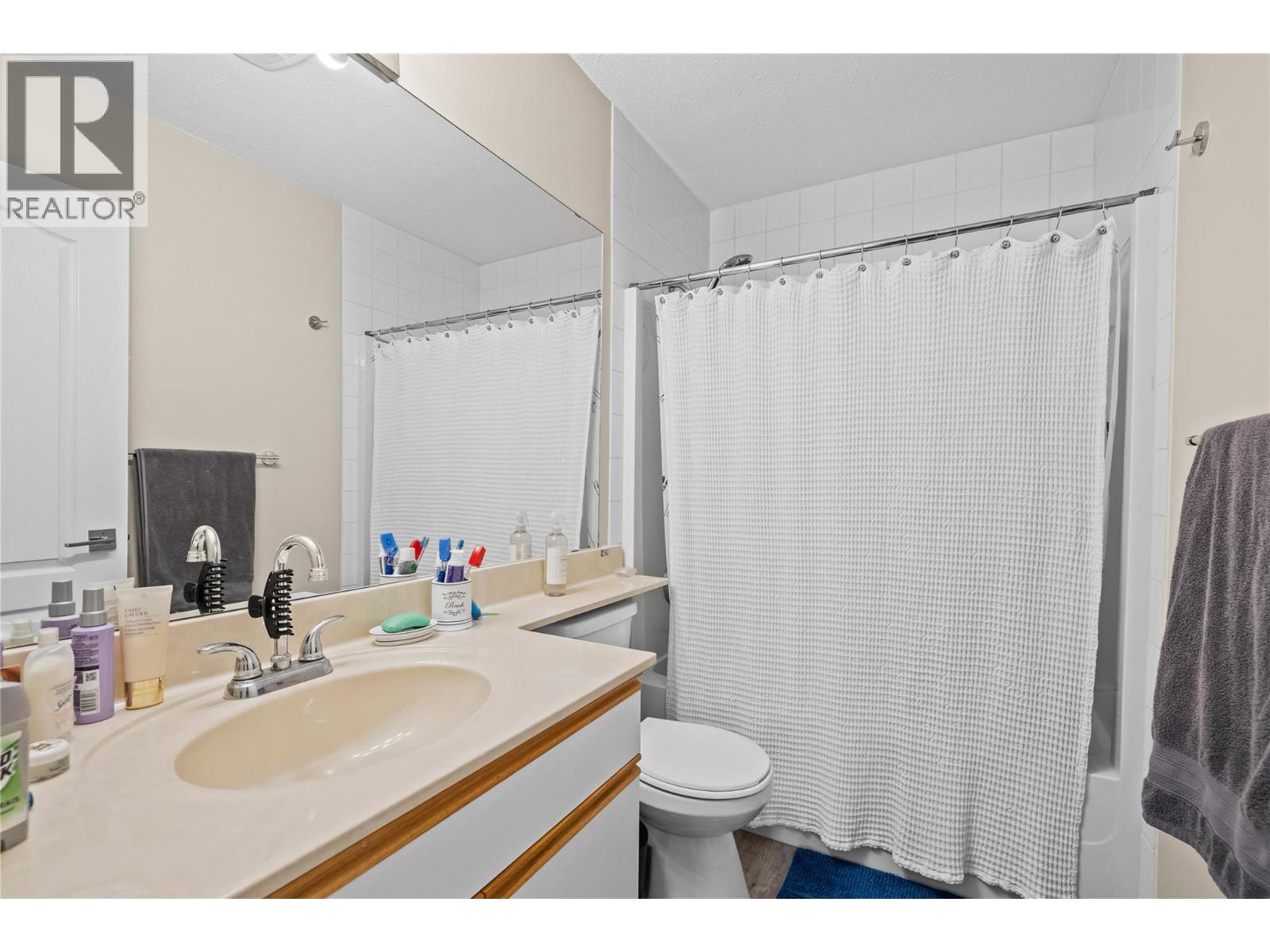 4857 Snow Pines Road, Big White