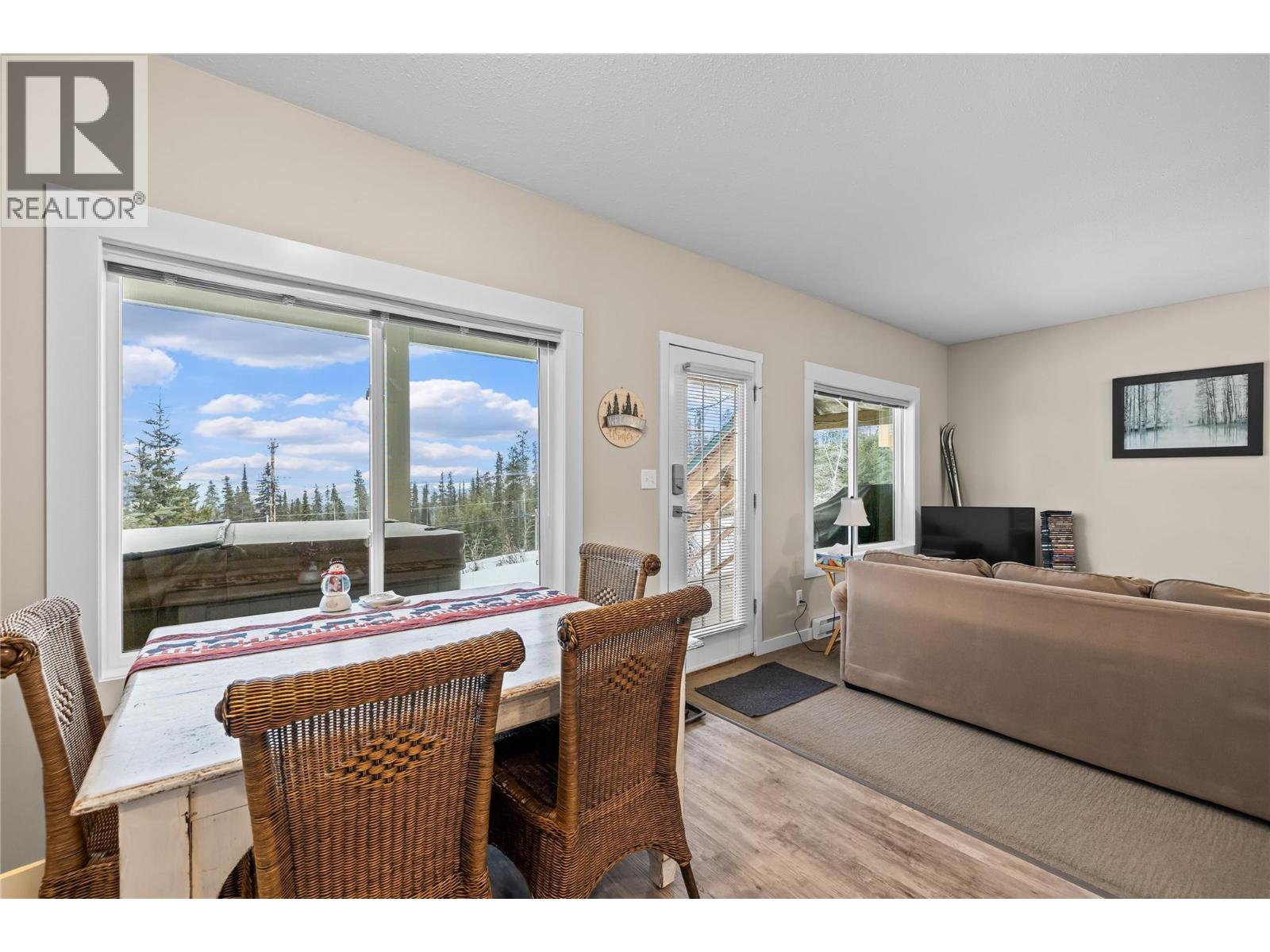 4857 Snow Pines Road, Big White