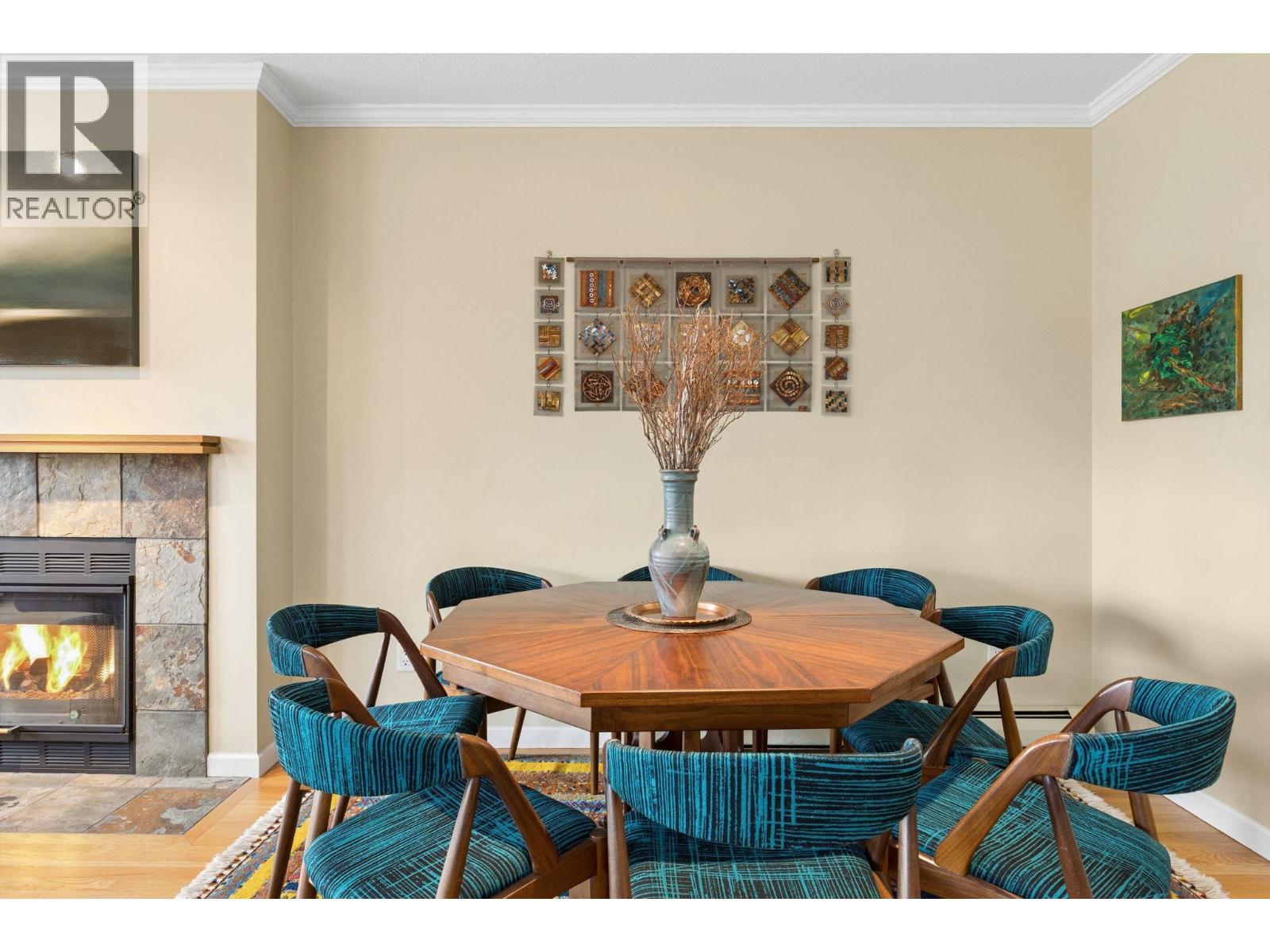 2333 BELLEVUE AVENUE, West Vancouver