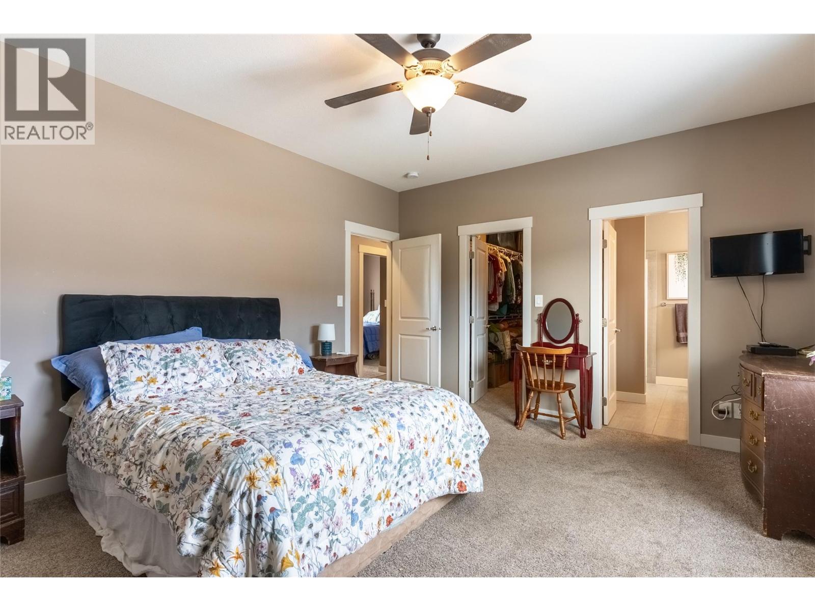 425 ARALIA Place, Logan Lake