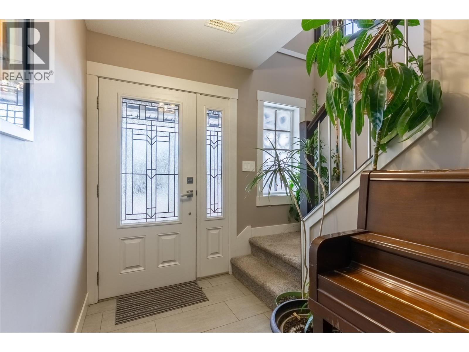 425 ARALIA Place, Logan Lake