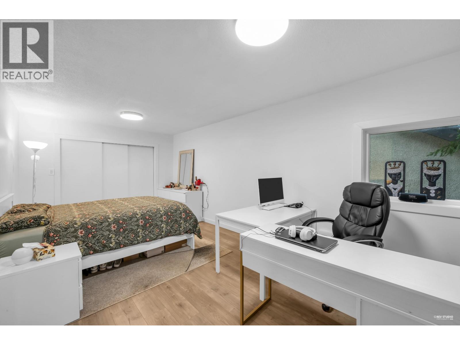 1249 DORAN ROAD, North Vancouver