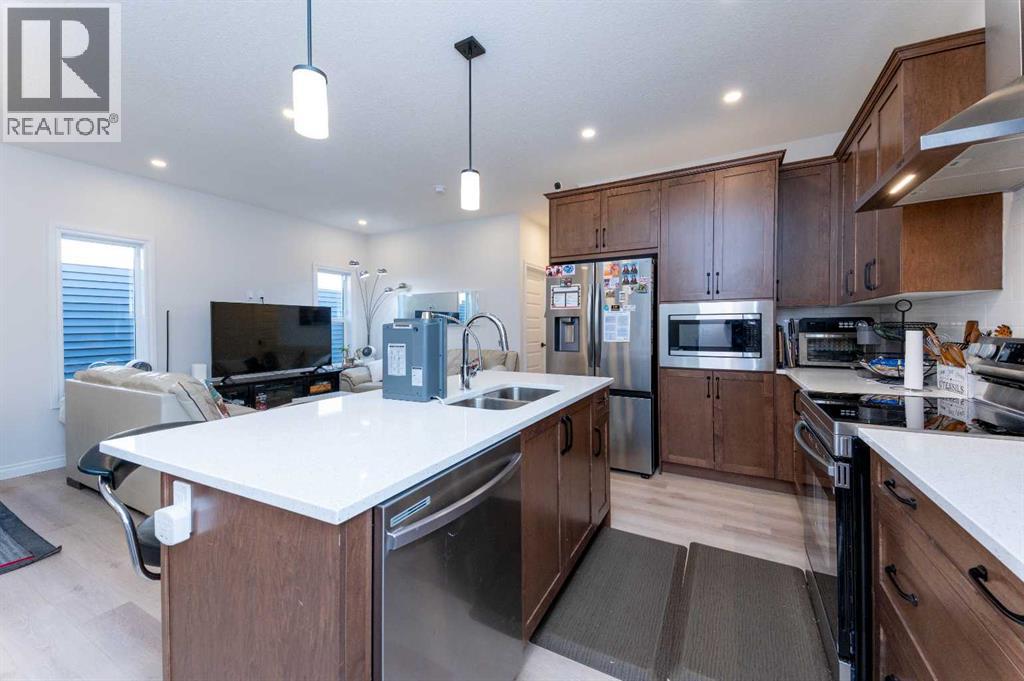 Single Family House 3 Level for Sale in  Homestead Circle NE Homestead Calgary 