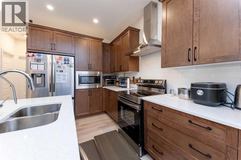 Single Family House 3 Level for Sale in  Homestead Circle NE Homestead Calgary 