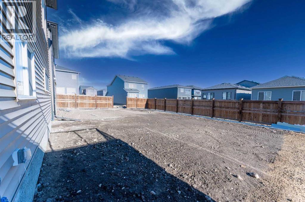 Single Family House 3 Level for Sale in  Homestead Circle NE Homestead Calgary 