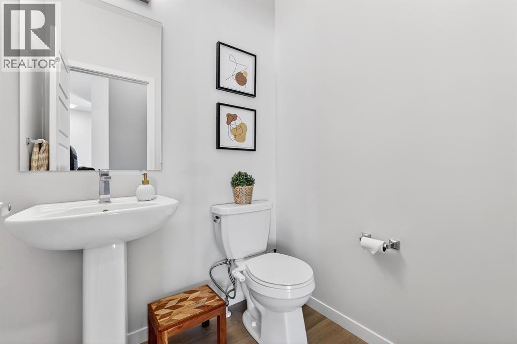 Single Family House for Sale in  Cranbrook Gardens SE Cranston Calgary 