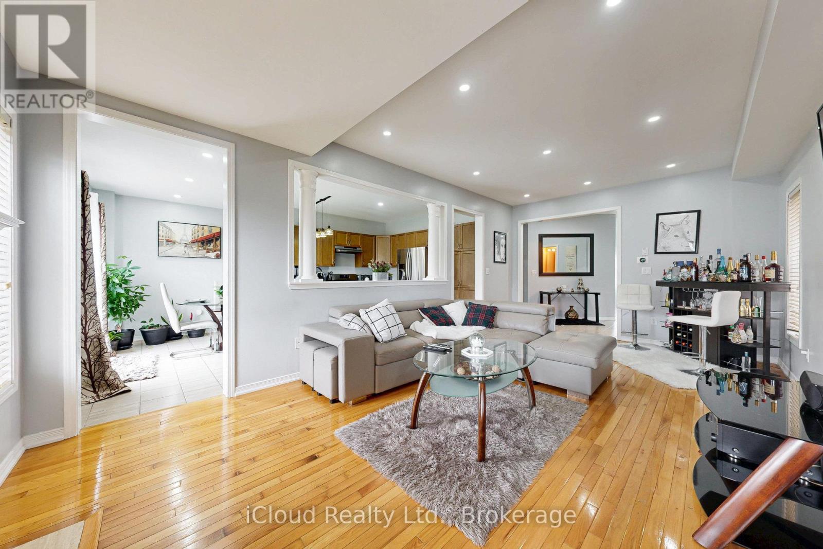 6 MT PLEASANT AVENUE - 12