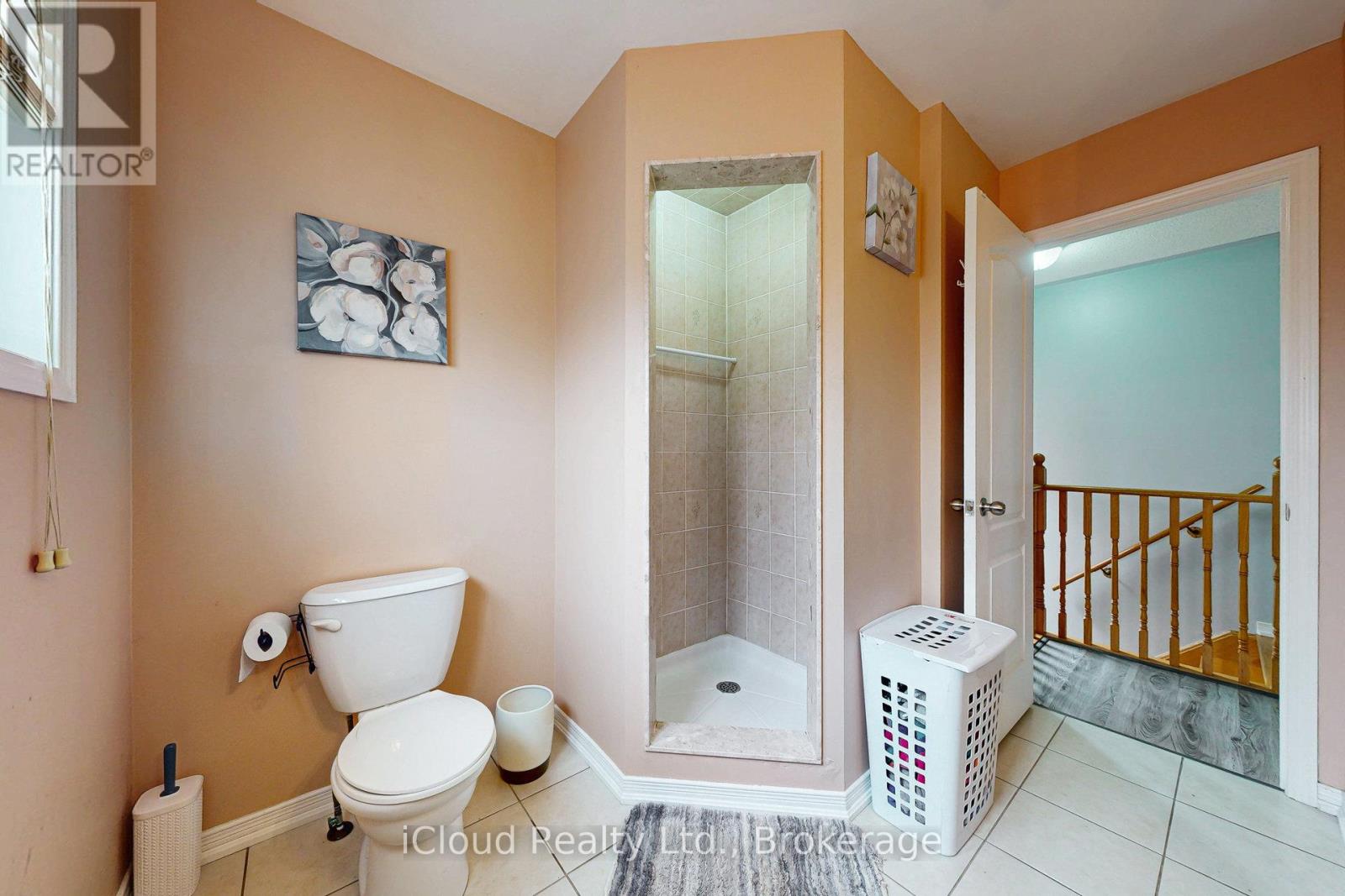 6 MT PLEASANT AVENUE - 33