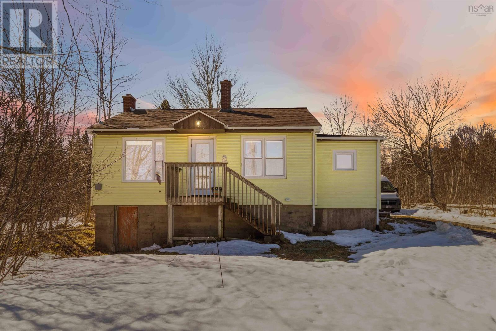 Property 2 of 35 of 982 West Ship Harbour Road