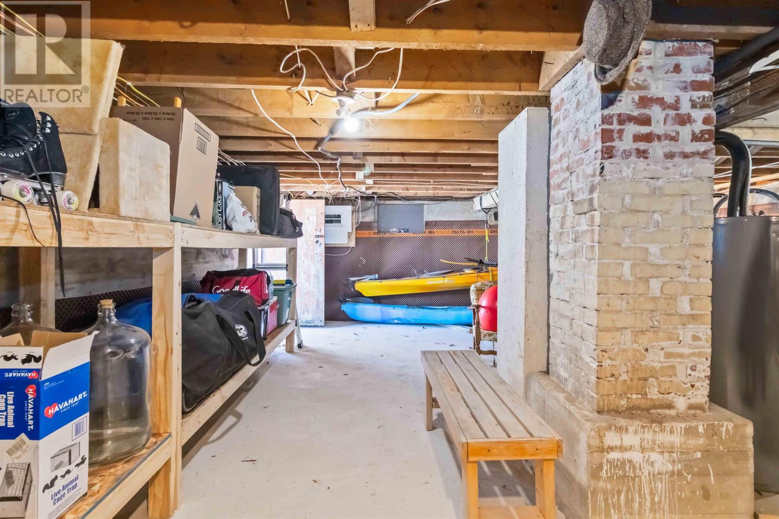 Property 33 of 35 of 982 West Ship Harbour Road