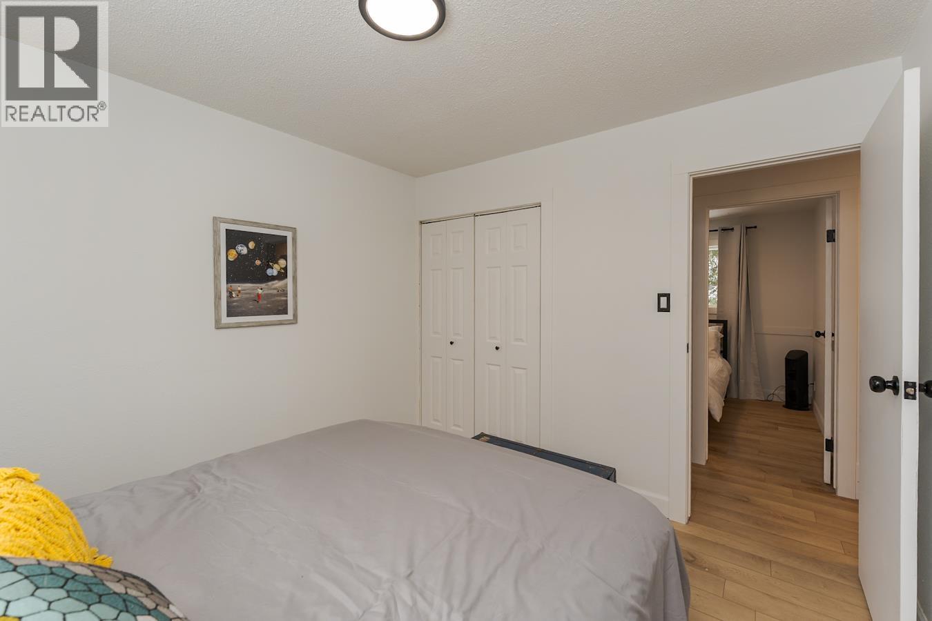 7759 OSGOODE DRIVE - 20