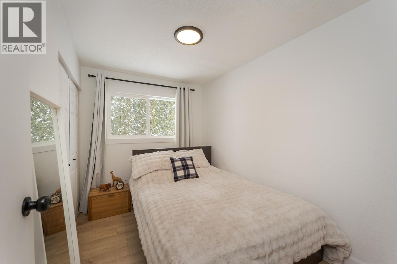 7759 OSGOODE DRIVE - 14