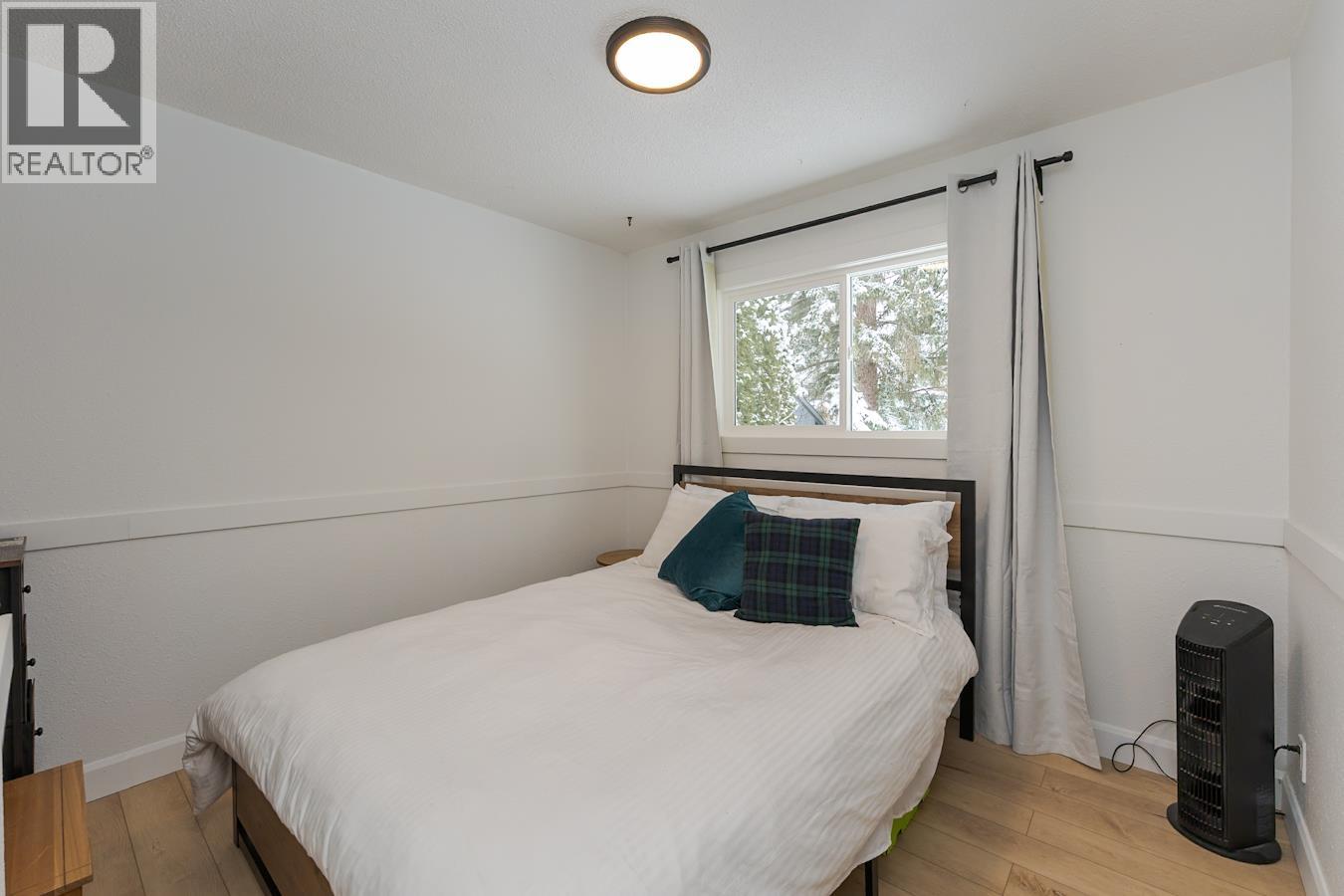 7759 OSGOODE DRIVE - 16