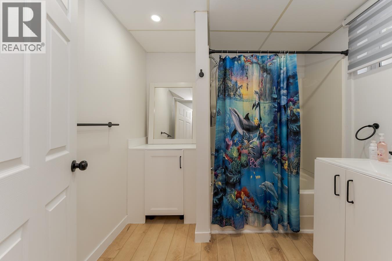 7759 OSGOODE DRIVE - 28