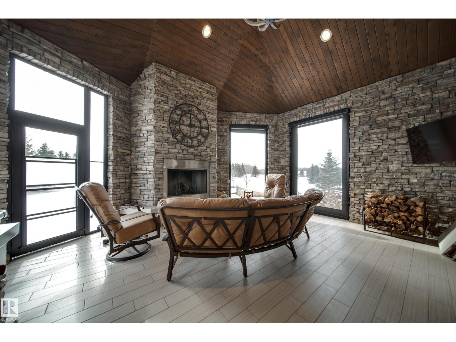 #11 25515 TWP ROAD 511A, Rural Parkland County