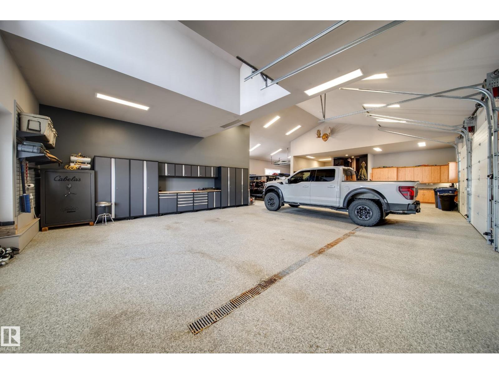 #11 25515 TWP ROAD 511A, Rural Parkland County