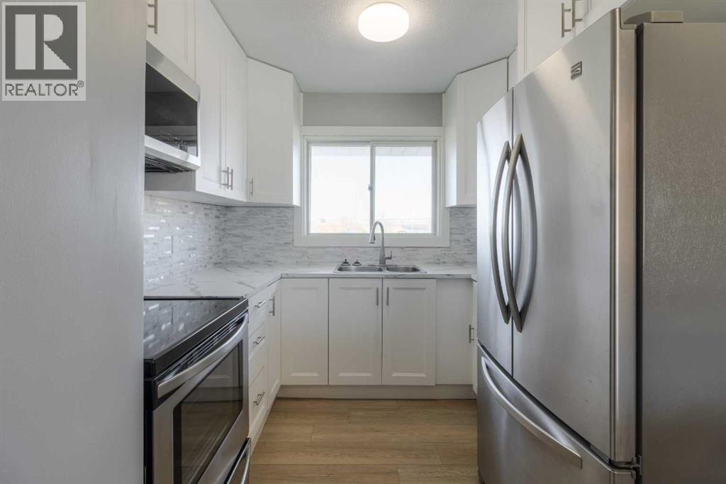 Single Family House Bungalow for Sale in   Street S Glendale Lethbridge 