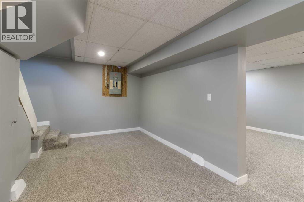 Single Family House Bungalow for Sale in   Street S Glendale Lethbridge 