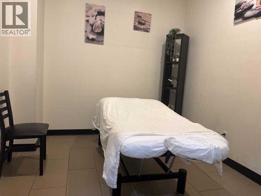 Business for Sale in  Macleod Trail SW Elboya Calgary 