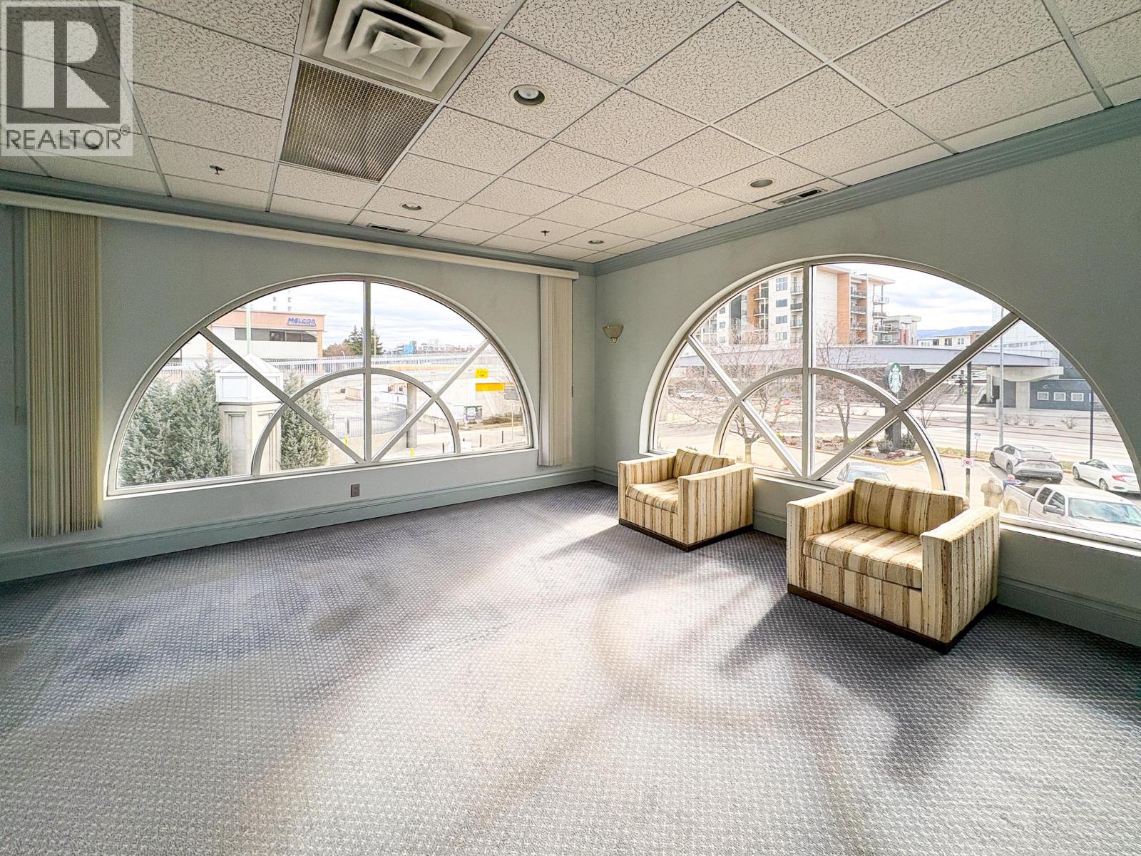 200 1674 Bertram Street, Kelowna