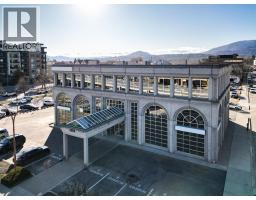 101 1674 Bertram Street, Kelowna