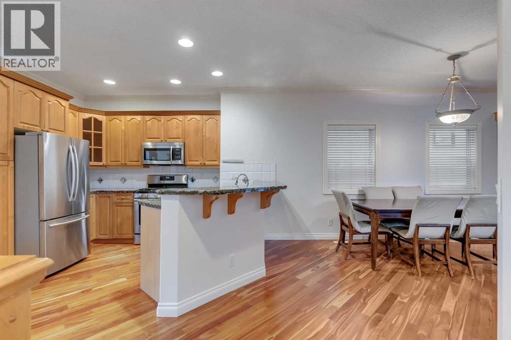 Single Family House for Sale in  Parkdale Boulevard NW West Hillhurst Calgary 