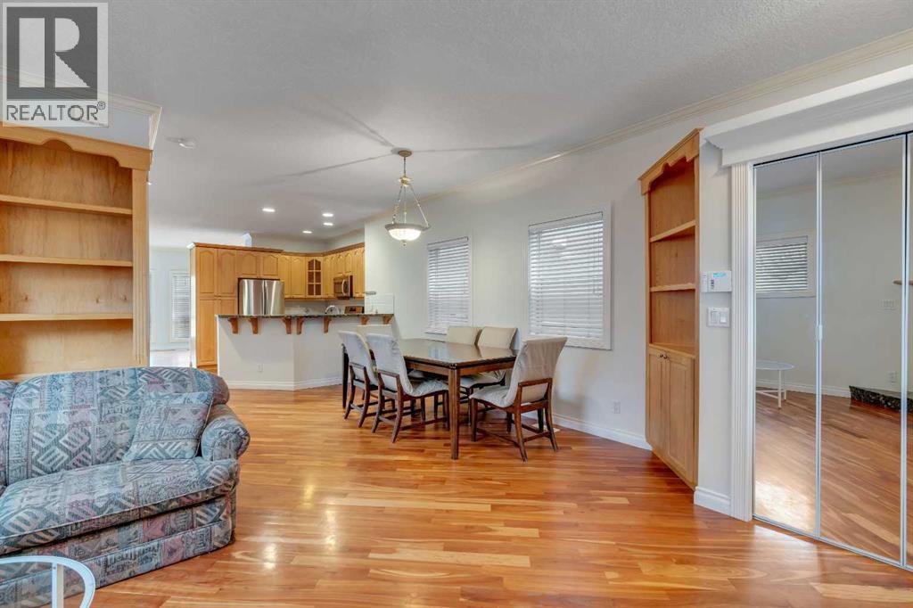 Single Family House for Sale in  Parkdale Boulevard NW West Hillhurst Calgary 