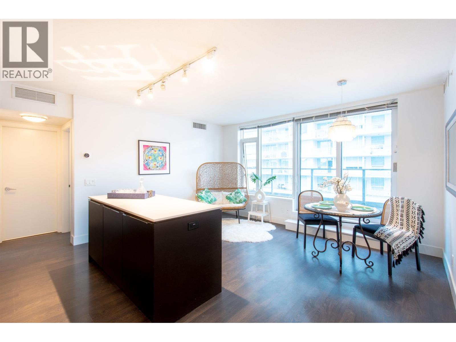 #622-5233 GILBERT Road, Richmond