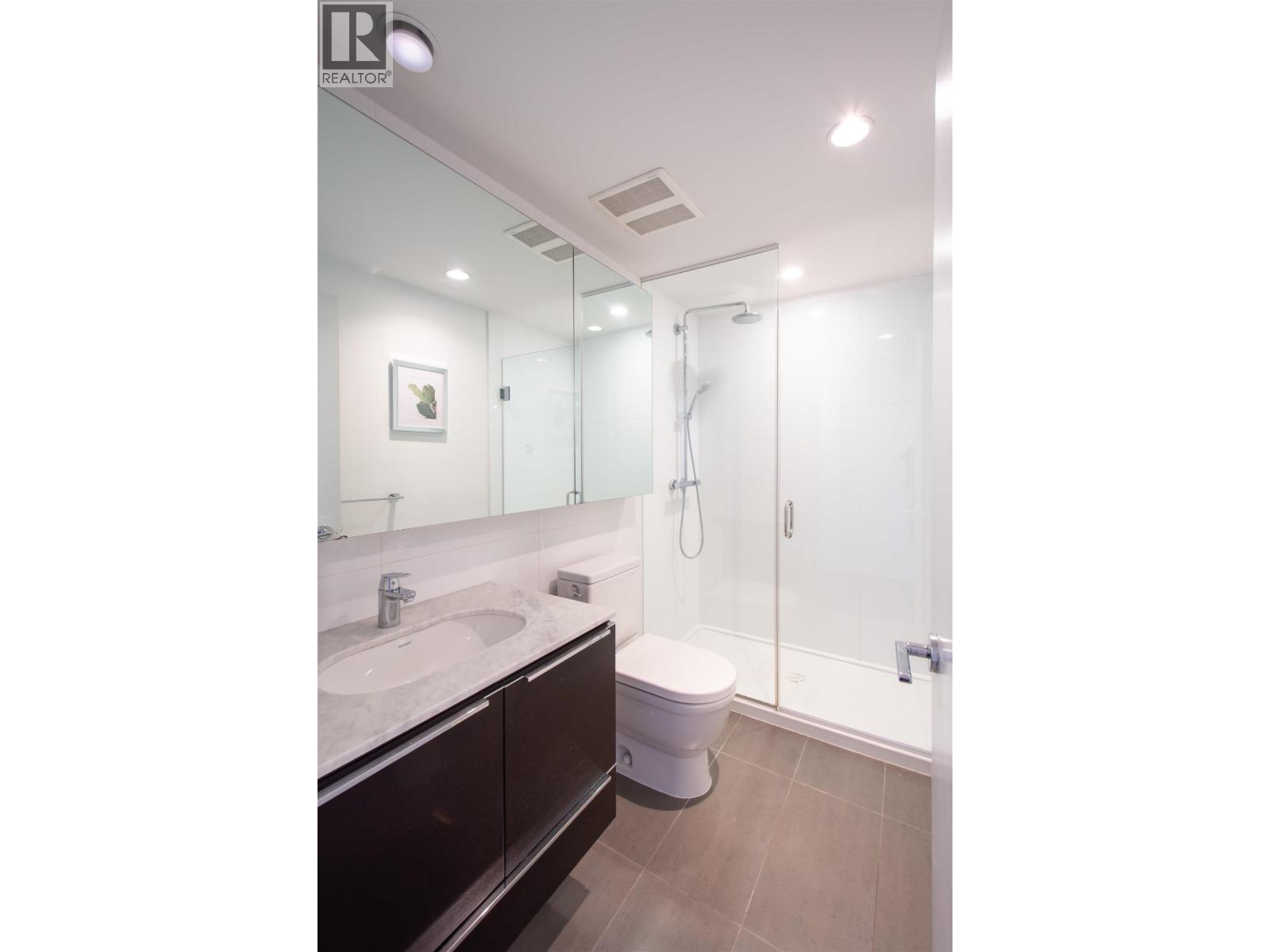 #622-5233 GILBERT Road, Richmond