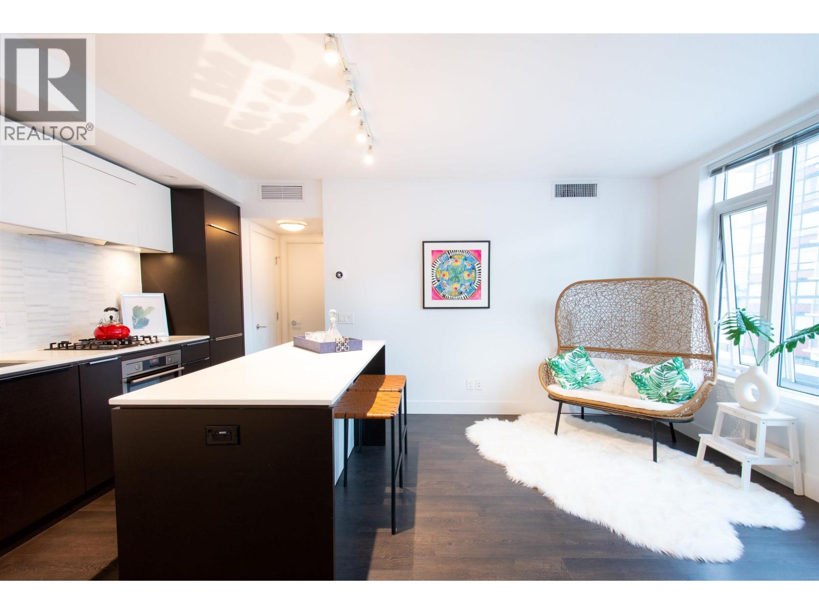 #622-5233 GILBERT Road, Richmond