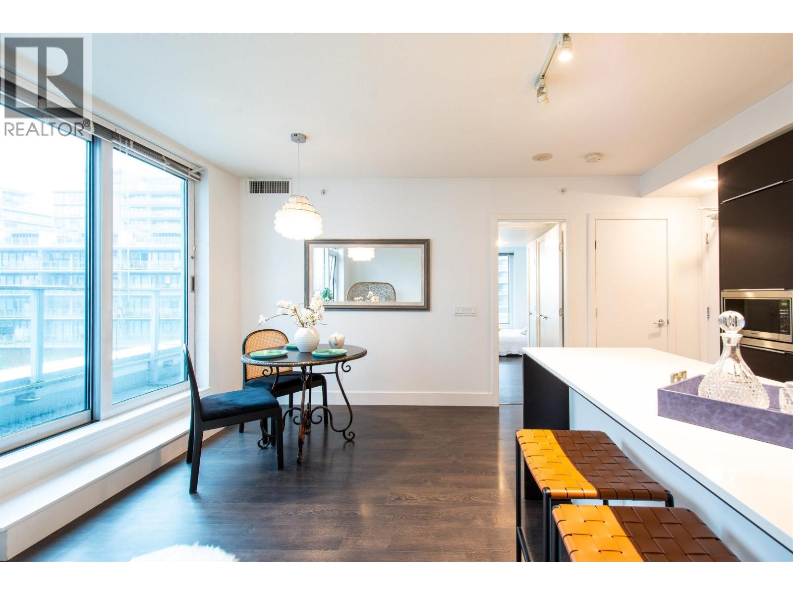 #622-5233 GILBERT Road, Richmond