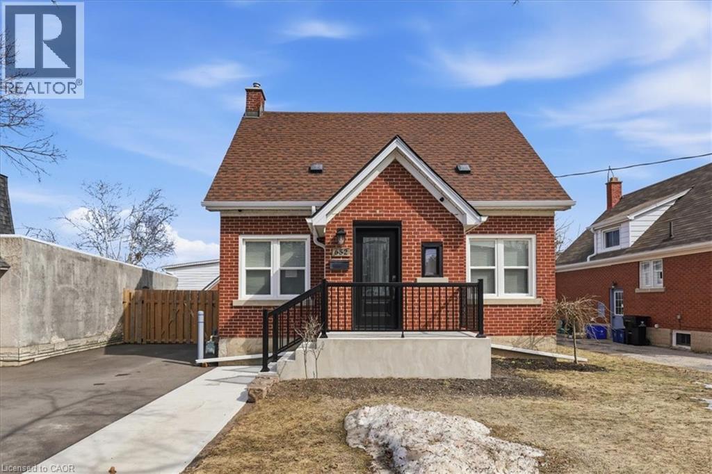 652 WEBER Street E, Kitchener, Ontario