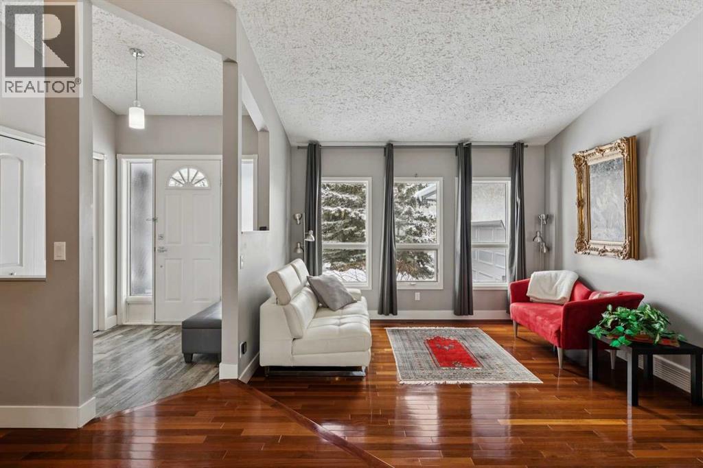 Single Family House Bungalow for Sale in  Scimitar Bay NW Scenic Acres Calgary 