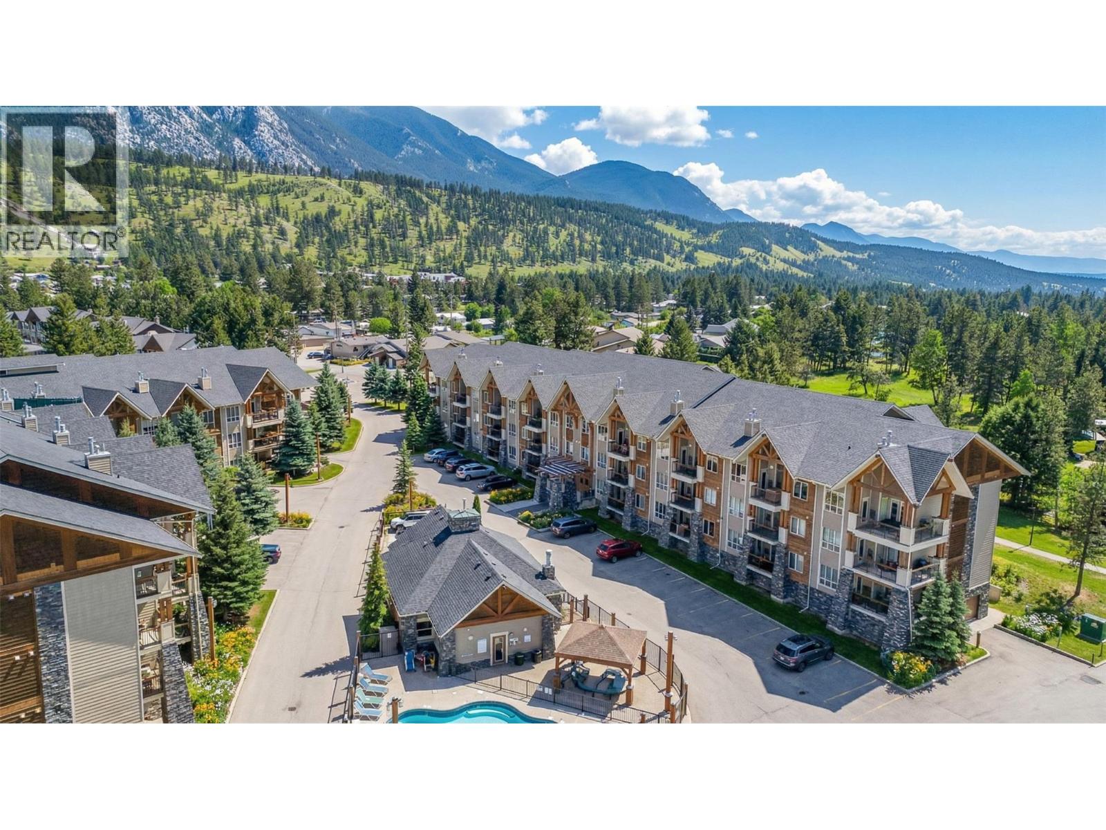 7495 COLUMBIA Avenue Unit# 2112, Radium Hot Springs