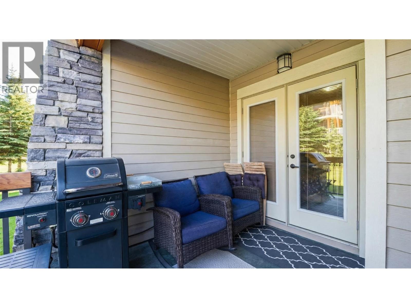 7495 COLUMBIA Avenue Unit# 2112, Radium Hot Springs