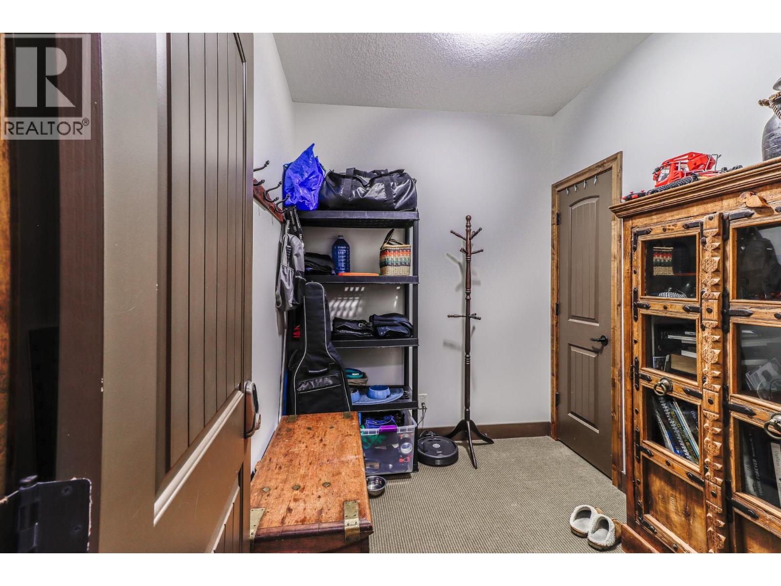 7495 COLUMBIA Avenue Unit# 2112, Radium Hot Springs