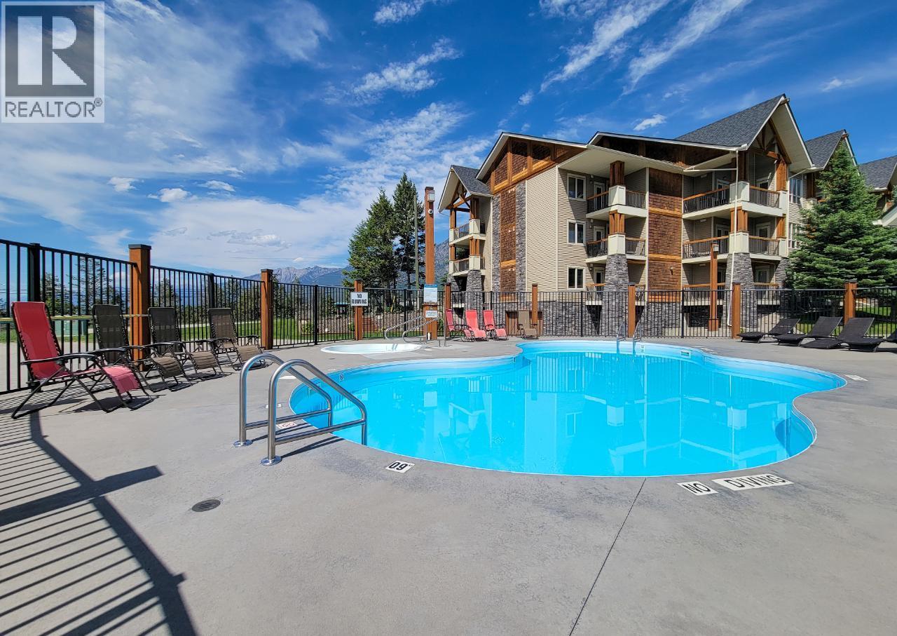 7495 COLUMBIA Avenue Unit# 2112, Radium Hot Springs