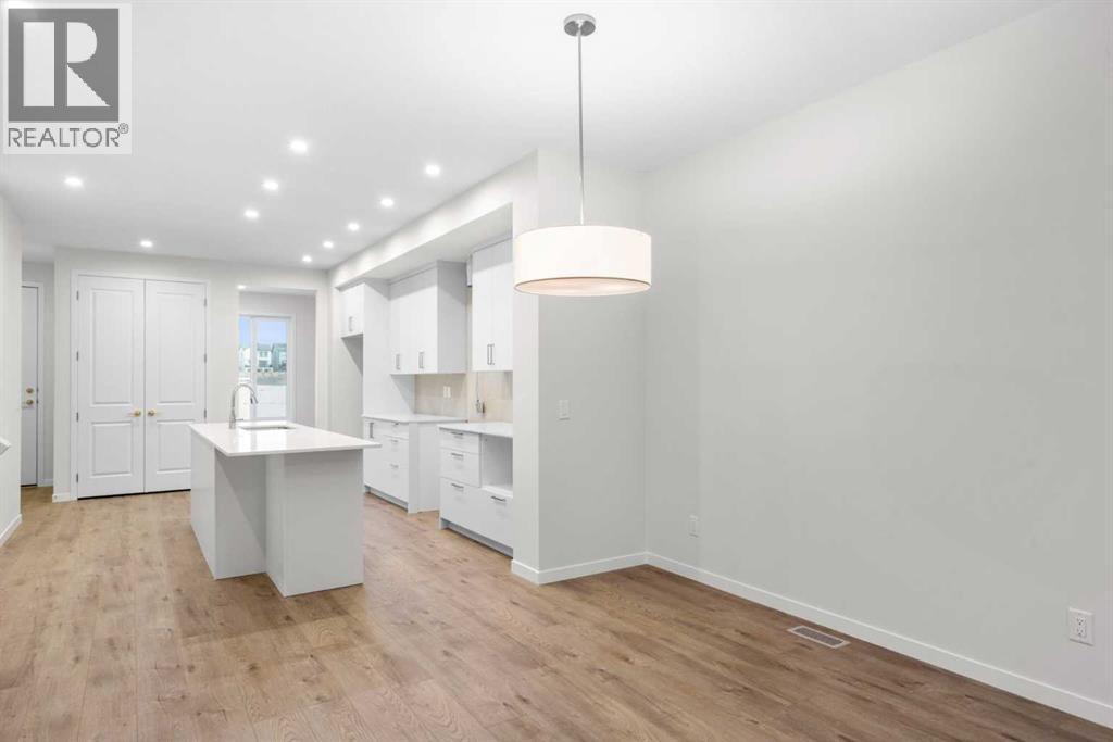 Single Family House for Sale in  Royston Way NW Haskayne Calgary 