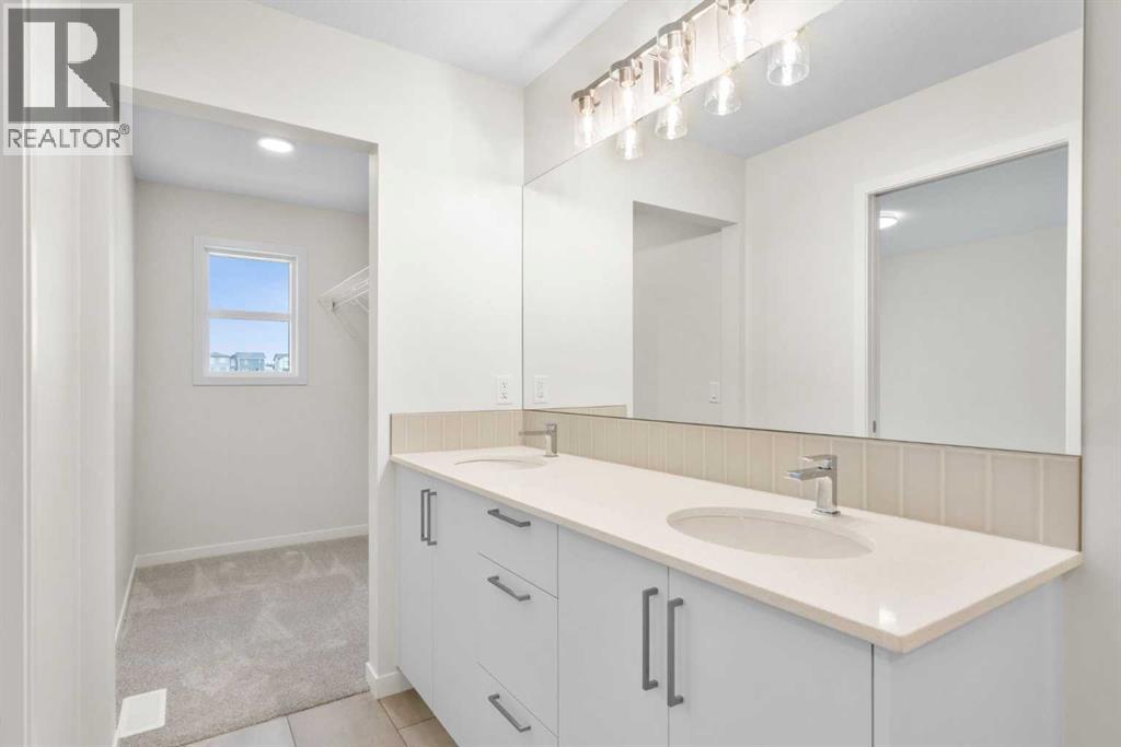 Single Family House for Sale in  Royston Way NW Haskayne Calgary 